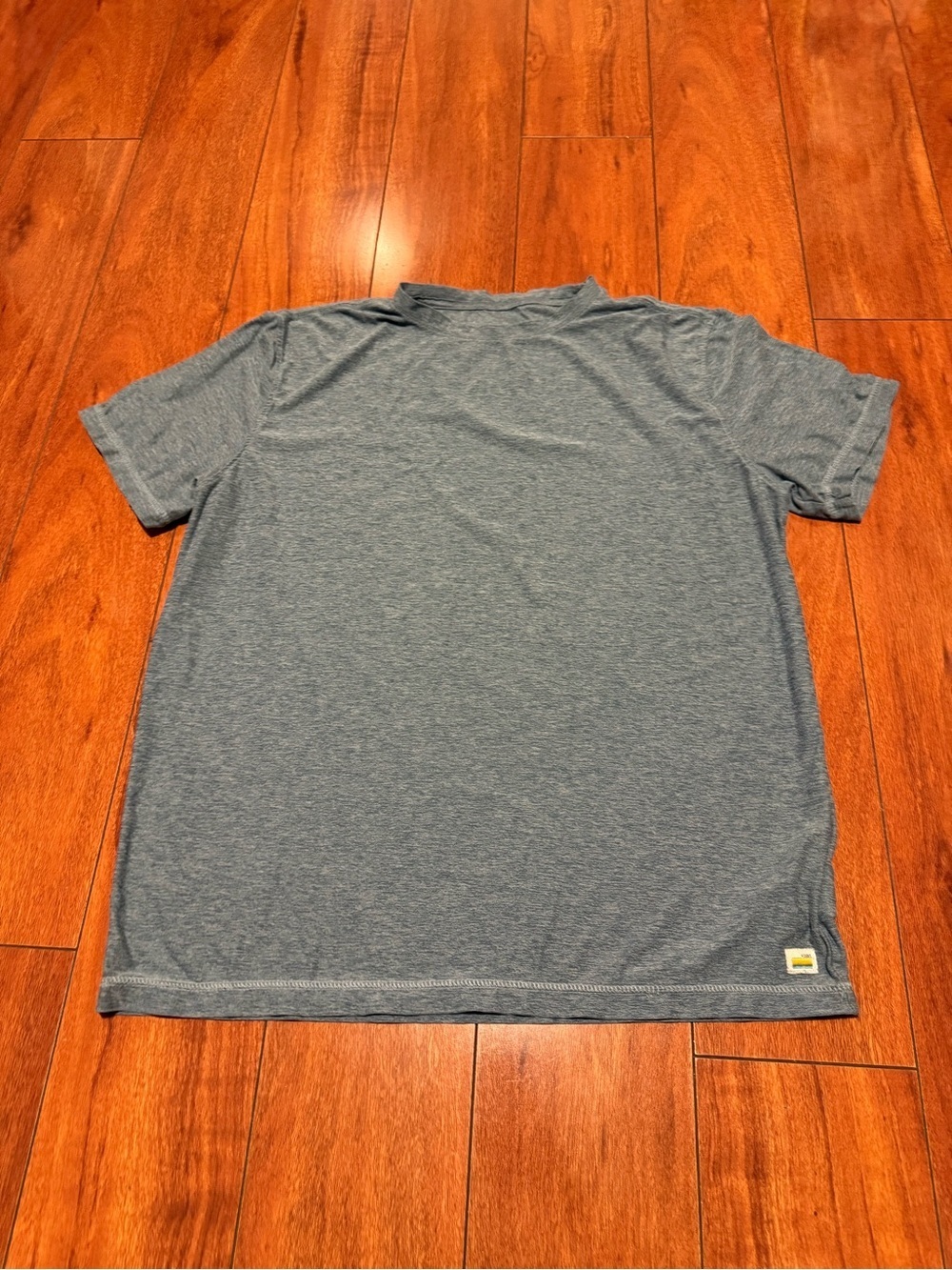 VUORI Men's Heather Slate Short-Sleeve Performance Shirt